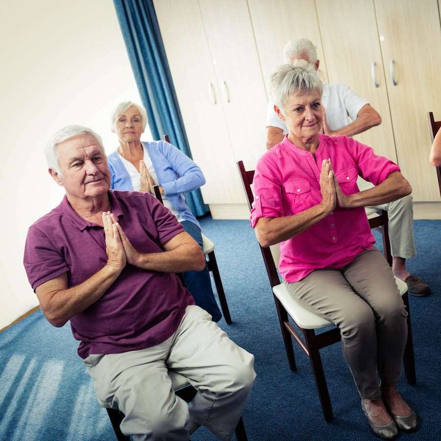 AWO-Buchholz-Yoga-iStock-664966154